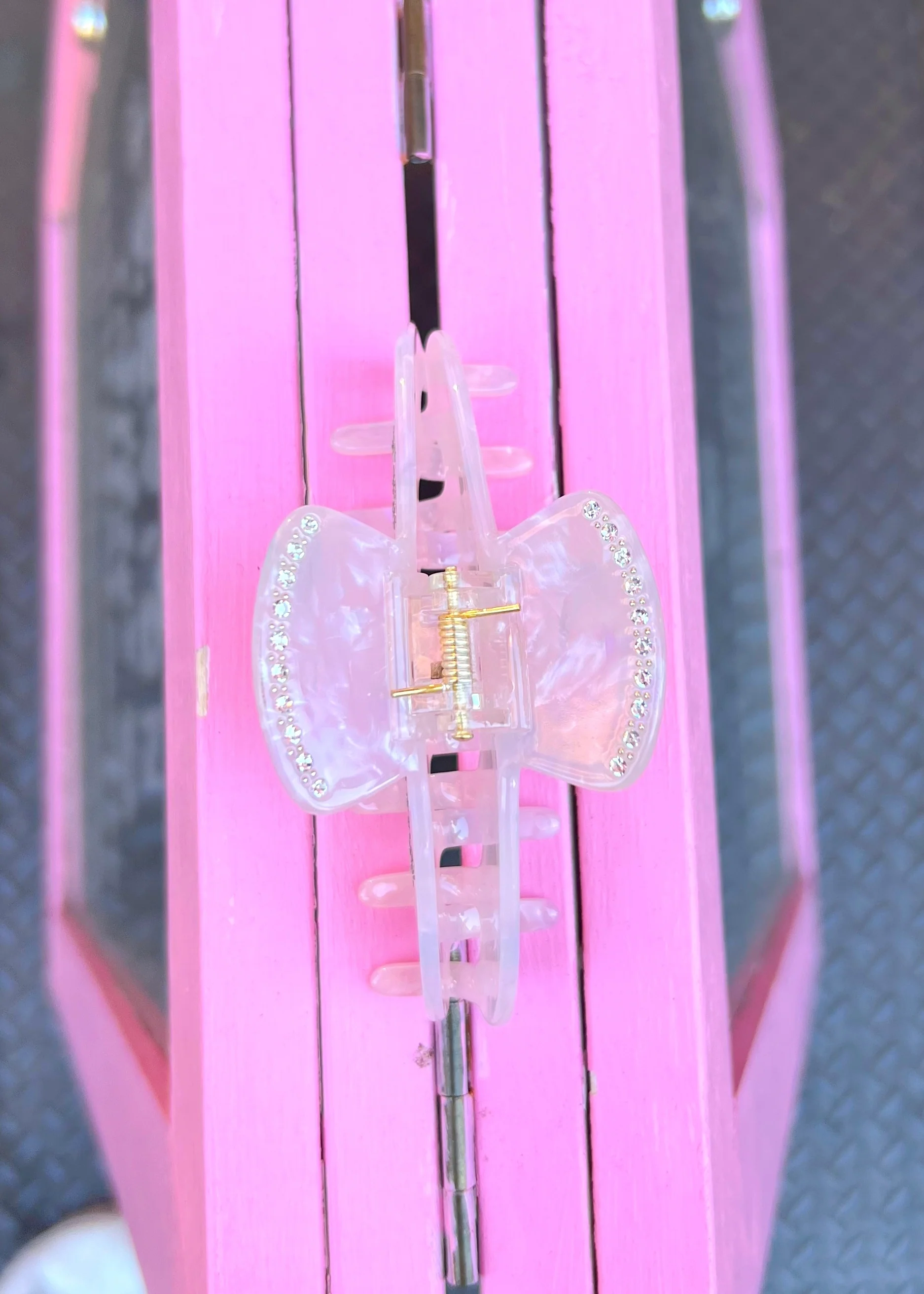 New York Silver Studded Pink Marble Hair Clip - Image 3
