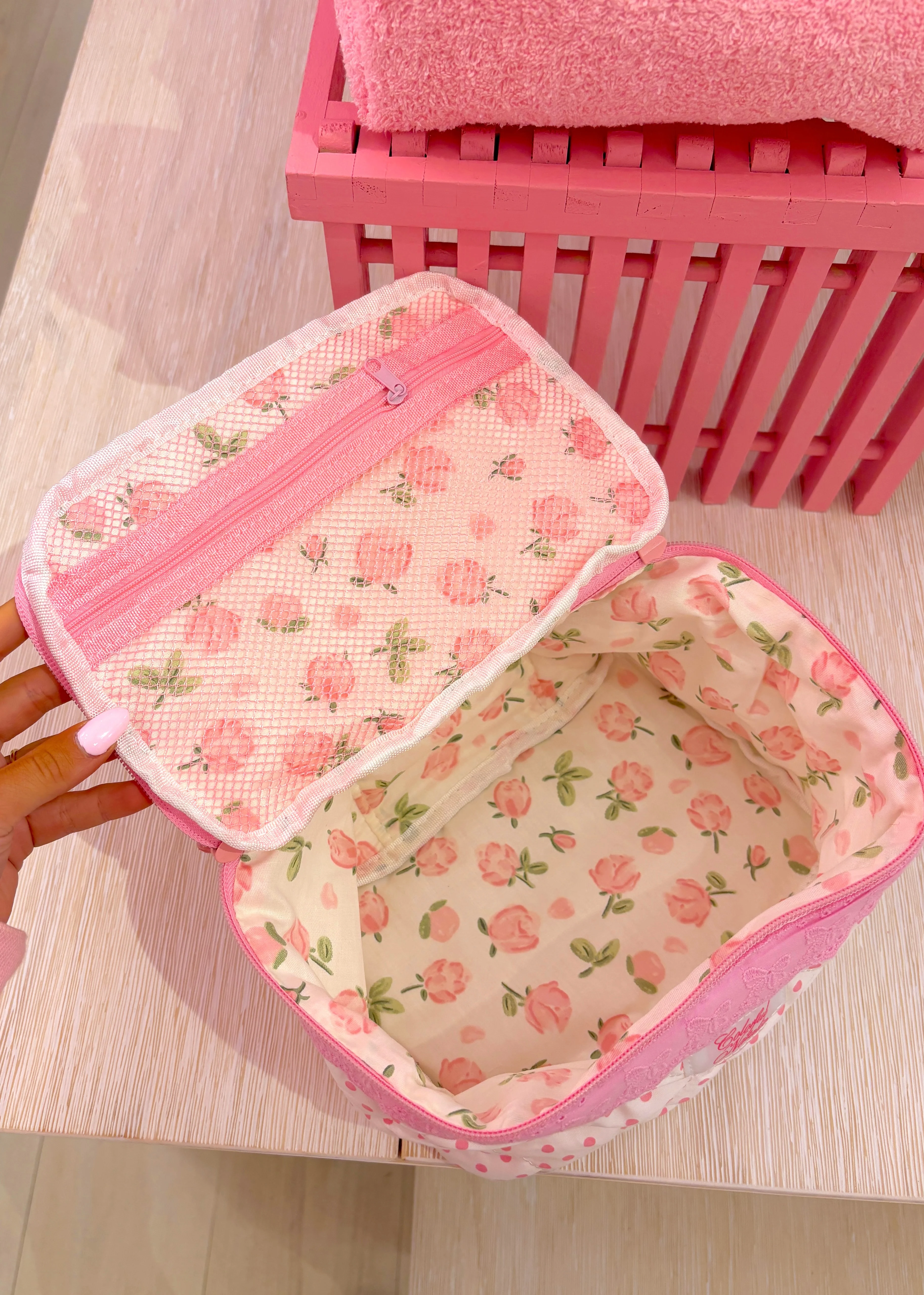 Pink Polka Dot Handle Makeup Bag - Image 3